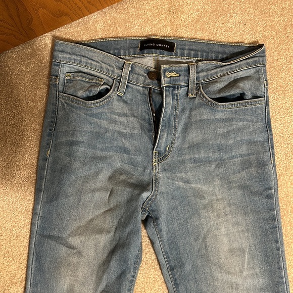 flying monkey flares - Picture 2 of 8